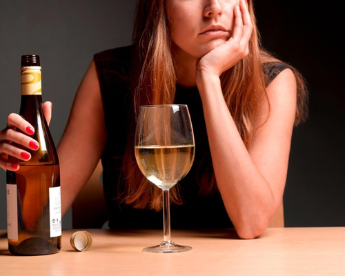 Анонимное лечение женского алкоголизма в Калачинске